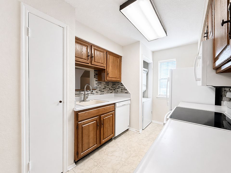 1st image of 14443 N Pennsylvania Ave #56