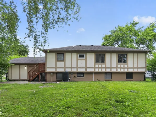 3501 Summerfield Dr, Indianapolis, IN 46214