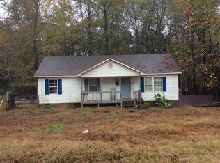 113 Oakwood Dr, Honea Path, SC 29654
