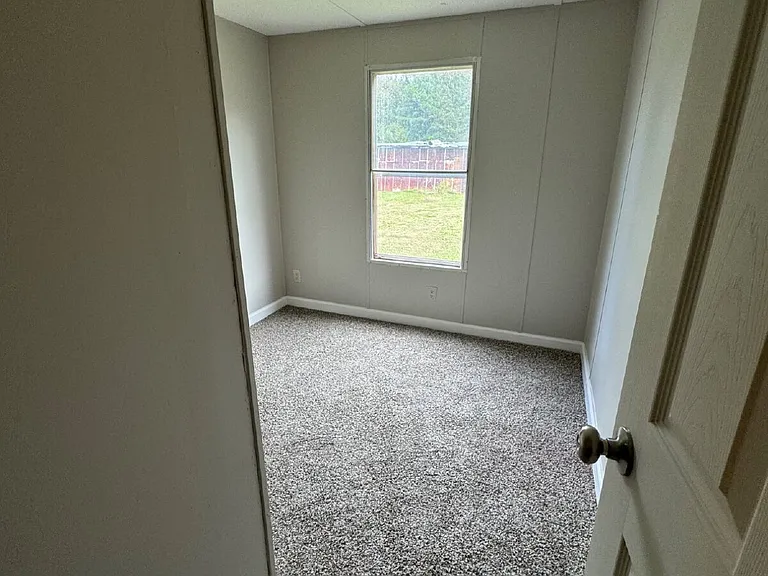 406 Little Dove Rd — Photo 15