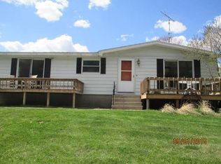 5191 Maple Ln, Beaverton, MI 48612