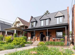 195 Gilmour Ave, Toronto, ON M6P 3B2
