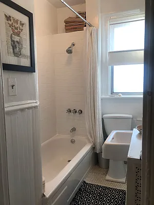 Rented by Picture Realty Inc. | media 37