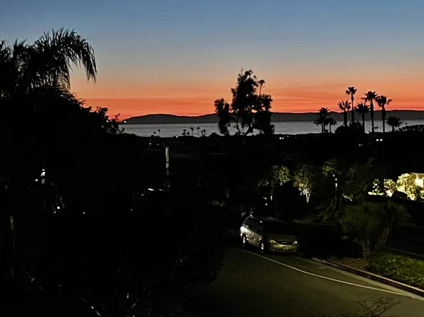 504 Avocado Ave, Corona Del Mar, CA 92625
