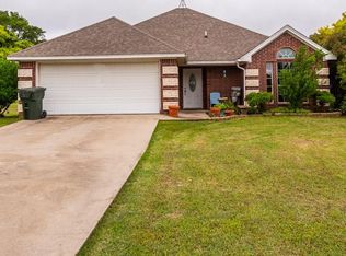 108 Buck Ct, Weatherford, TX 76088