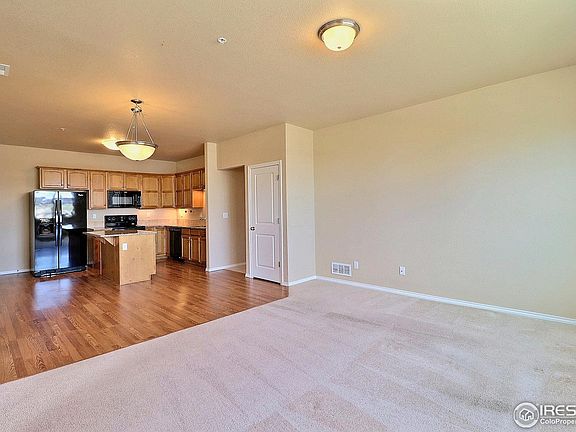 4th image of 6607 W 3rd St #J-1011