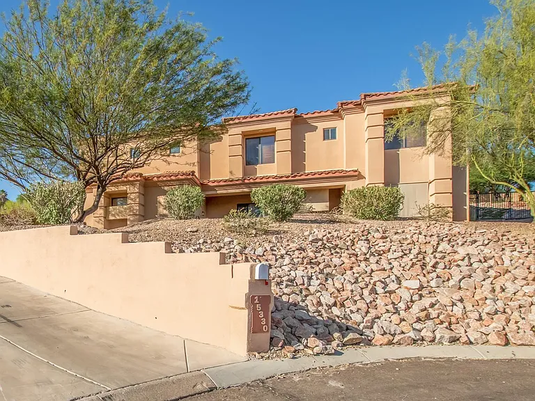 15330 E Walnut Ln — Photo 10
