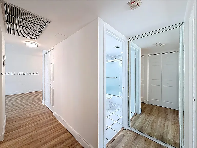 17560 Atlantic Blvd #501 — Photo 27