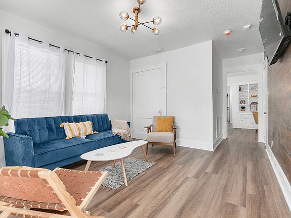 5th image of 805 4th Ave N APT 10
