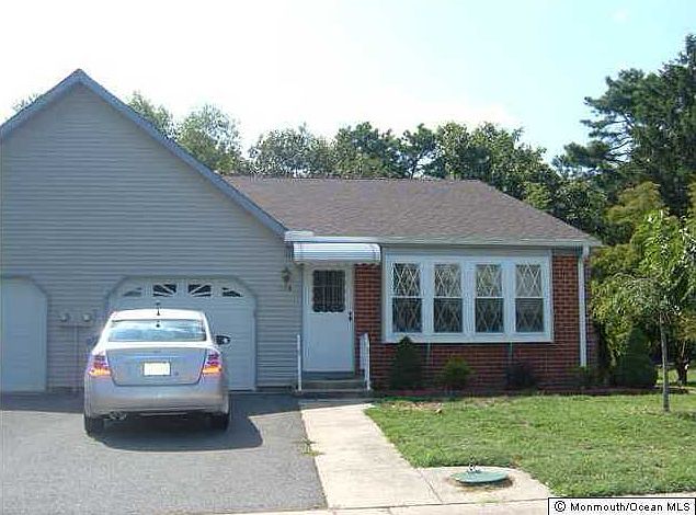 1st image of 17 Portsmouth Street #B