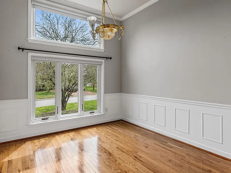 3002 Farmville Cir — Photo 2