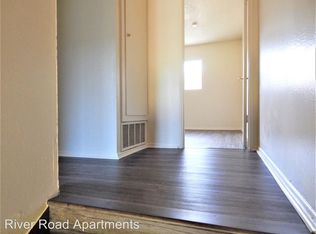 473 River Rd #A, Corona, CA 92880