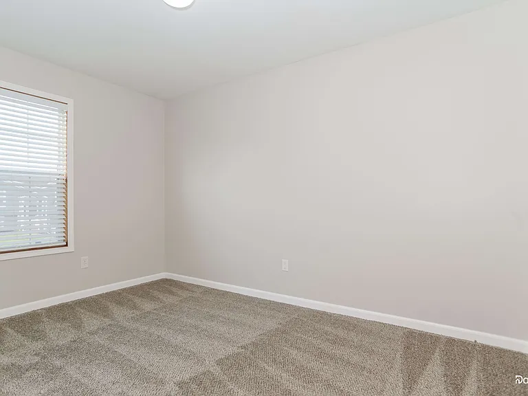 1310 Spruce Dr — Photo 11