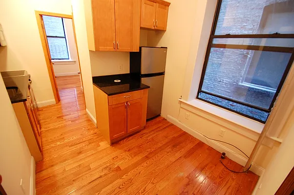 Rented by Bold New York | media 12