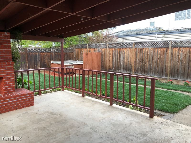1st image of 1095 W Hacienda Ave
