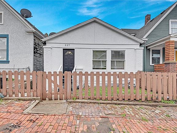 2nd image of 527 Tauromee Ave
