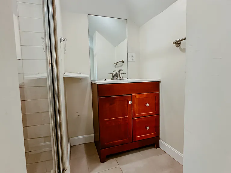 34 Brooksdale Rd #2 — Photo 17