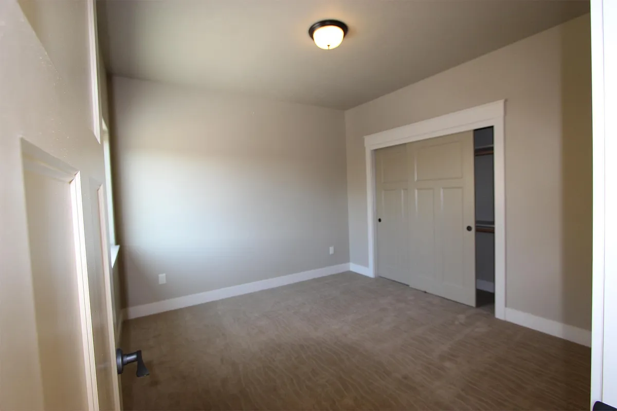 Building Photo - 1271 E Lone Creek Dr #1