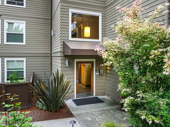 2nd image of 22910 90th Ave W Unit D301
