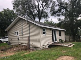 518 Eager St, Belding, MI 48809