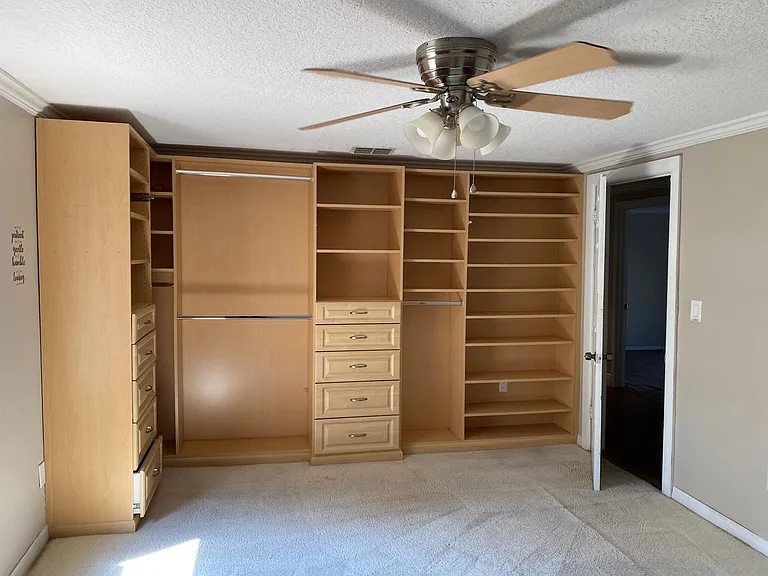 313 S Observatory Dr — Photo 17