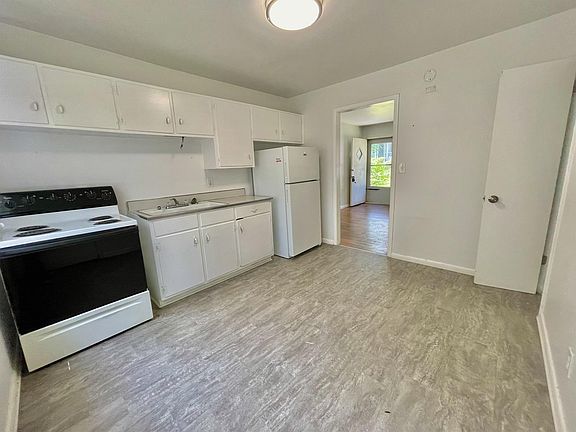 4th image of 1522 S Home Ave #1