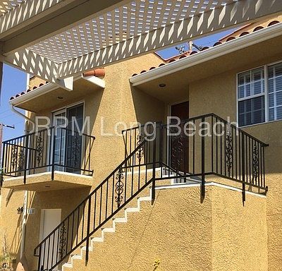 1st image of 1332 Quincy Ave