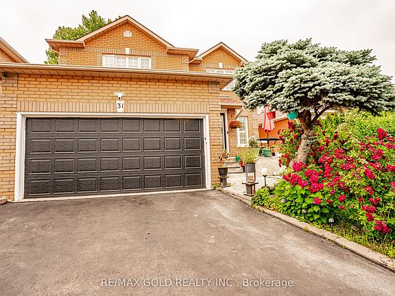 3rd image of 31 Colleyville St