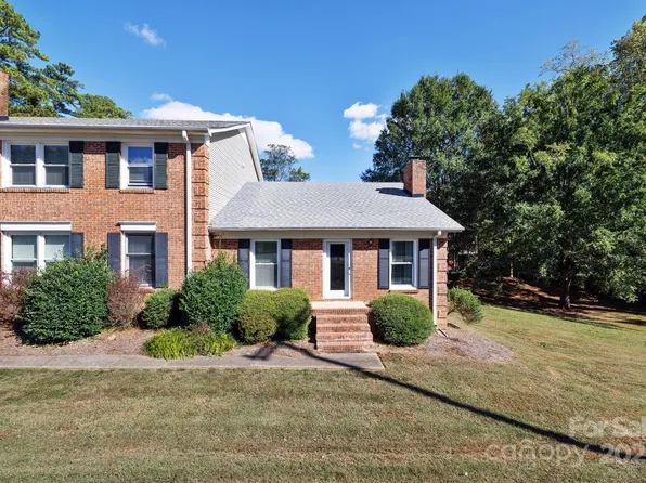 1246 India Hook Rd, Rock Hill, SC 29732