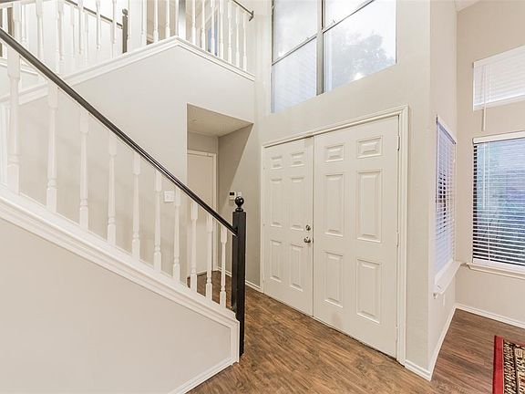 4th image of 2080 Sundance Ct