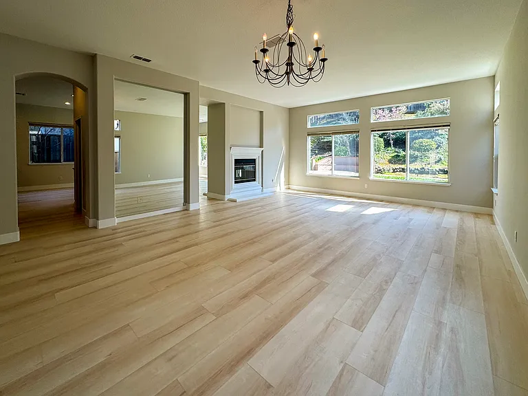 5181 Stone Canyon Dr — Photo 14