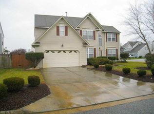 401 Spring Maple Ct, Chesapeake, VA 23320