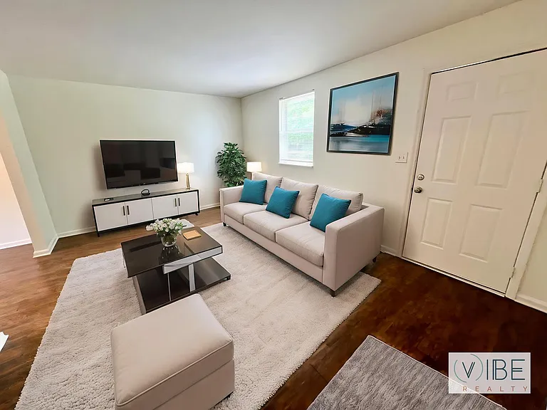 120 Arbor Loop — Photo 2