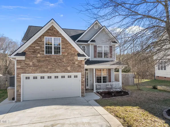 660 Hay River St, Garner, NC 27529