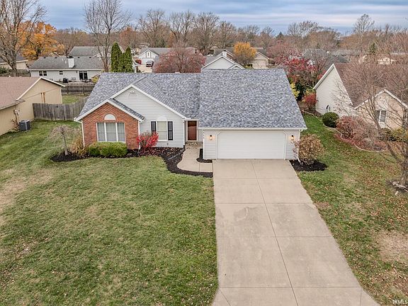 2nd image of 5511 N Fox Run Ln