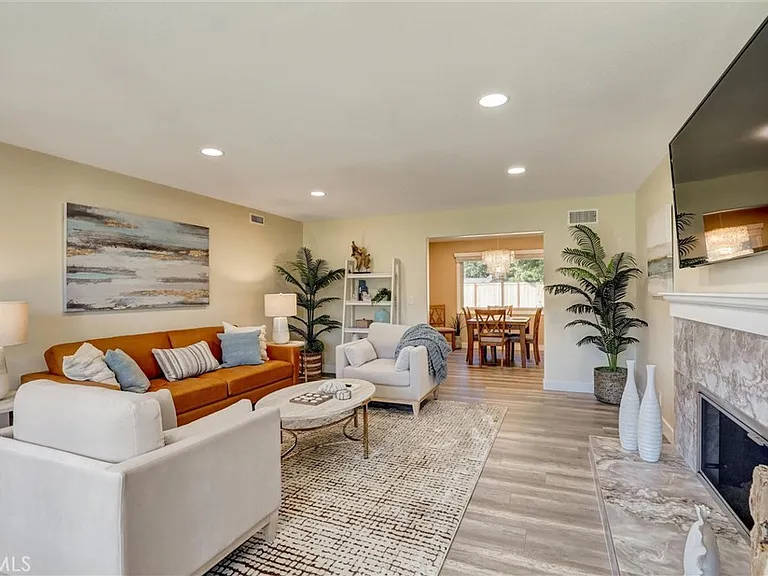 1591 Pegasus St — Photo 3