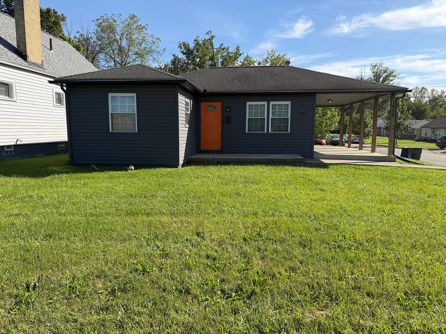 2 bed, 792 sqft, $1,400 — Photo 1