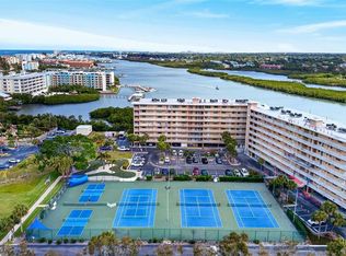 19451 Gulf Blvd APT 204, Indian Shores, FL 33785