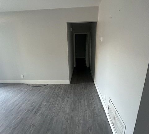 3rd image of 1508 Lorilyn Ave Unit 1