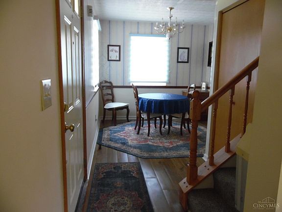 5th image of 9459 Haddington Ct