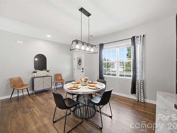 4th image of 6312 Lantern Ridge Rd