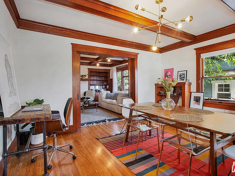 1421 N Alvarado St — Photo 4