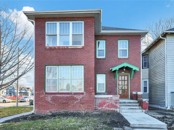 1559 Park Ave SE, Cedar Rapids, IA 52403