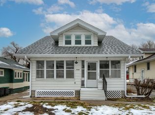 2592 Crown Point Ave, Omaha, NE 68111