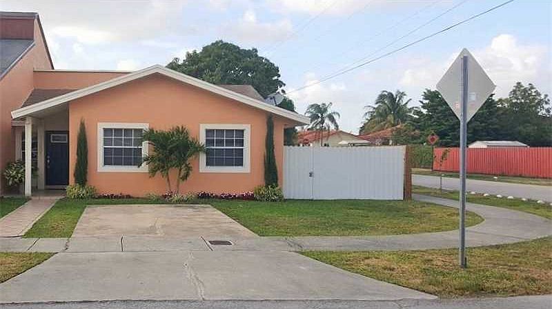 2nd image of 11001 SW 38th St