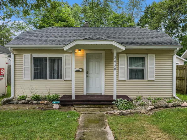 3430 Lowden St, Kalamazoo, MI 49008