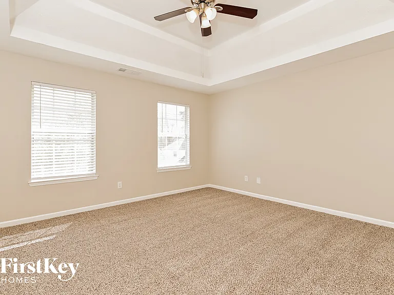 195 Dairyland Dr — Photo 6