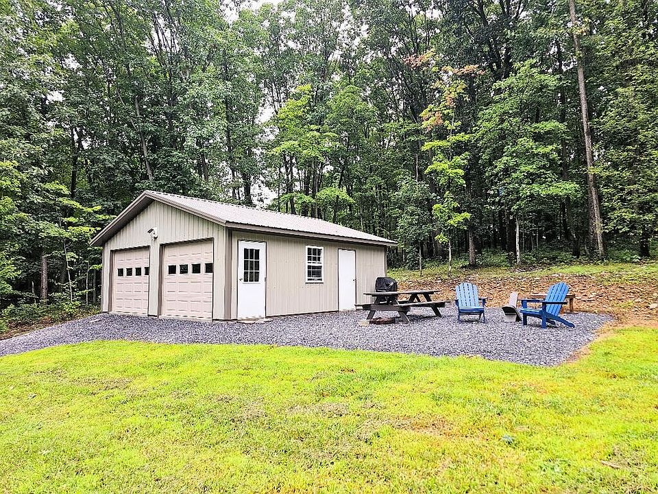 1st image of 17858 Buck Ridge Cir