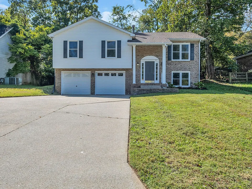 2270 Ermine Dr