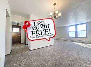 114 3rd St NW #1/2, Jamestown, ND 58401